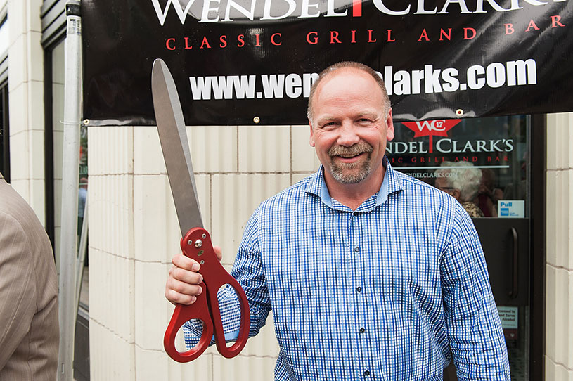 wendel clark's classic grill and bar
