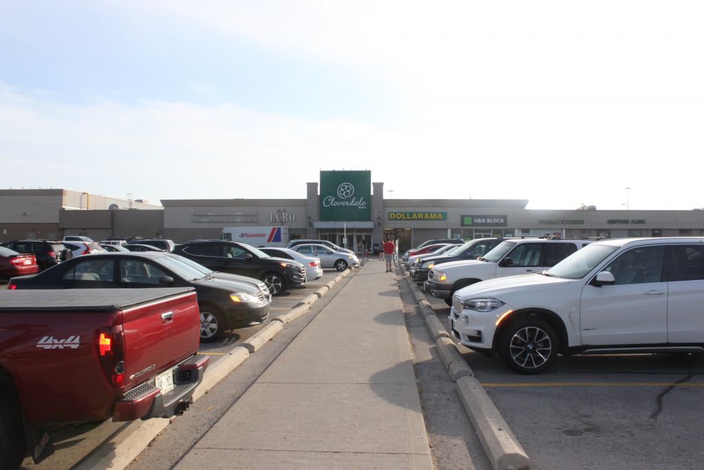 Is online shopping killing retail? Sheridan Sun